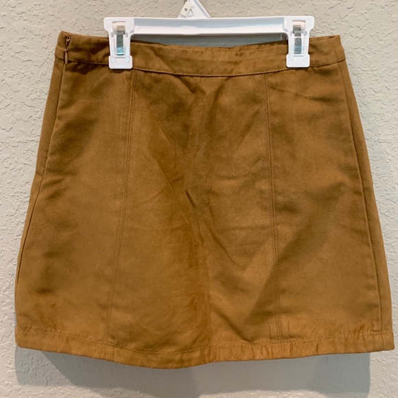 Hollister Khaki Shirt - Picture 2 of 3